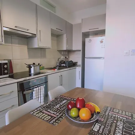 Finikoudes Soul Apartment Larnaka
